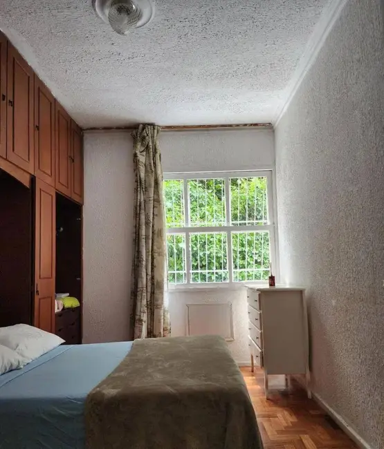 Apartamento com 2 quartos à venda, 50m2 em Copacabana, Rio De Janeiro - RJ - imagem 5 Foto 5 de Apartamento com 2 quartos à venda, 50m2 em Copacabana, Rio De Janeiro - RJ