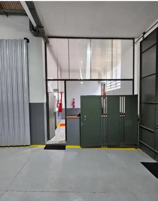 Foto 2 de Sala Comercial à venda, 1467m2 em Penha, Rio De Janeiro - RJ