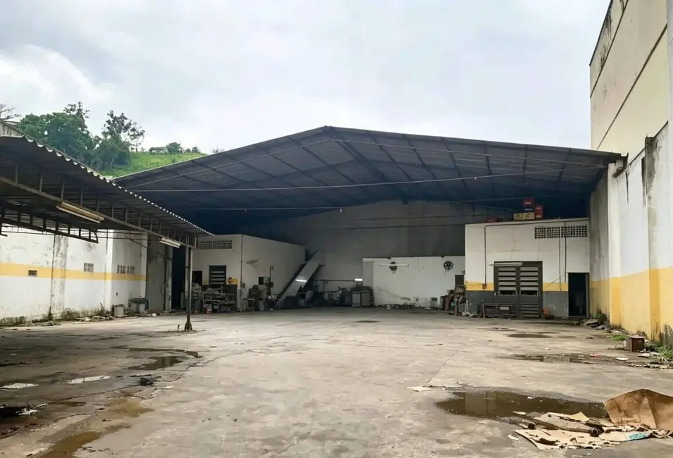 Sala Comercial à venda, 500m2 em Penha Circular, Rio De Janeiro - RJ - imagem 7 Foto 7 de Sala Comercial à venda, 500m2 em Penha Circular, Rio De Janeiro - RJ