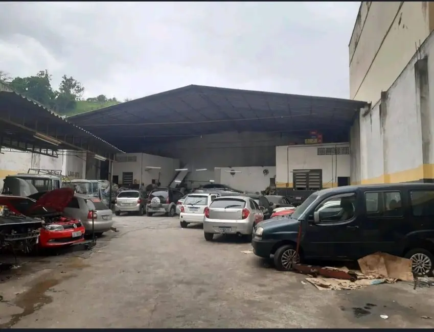 Sala Comercial à venda, 500m2 em Penha Circular, Rio De Janeiro - RJ - imagem 6 Foto 6 de Sala Comercial à venda, 500m2 em Penha Circular, Rio De Janeiro - RJ