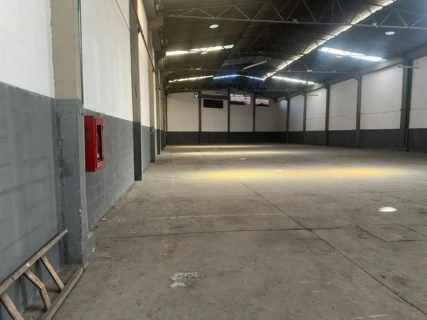 Foto 1 de Sala Comercial à venda, 1440m2 em Penha, Rio De Janeiro - RJ
