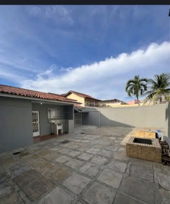 Casa com 5 quartos à venda, 650m2 em Jardim Guanabara, Rio De Janeiro - RJ - imagem 6 Foto 6 de Casa com 5 quartos à venda, 650m2 em Jardim Guanabara, Rio De Janeiro - RJ