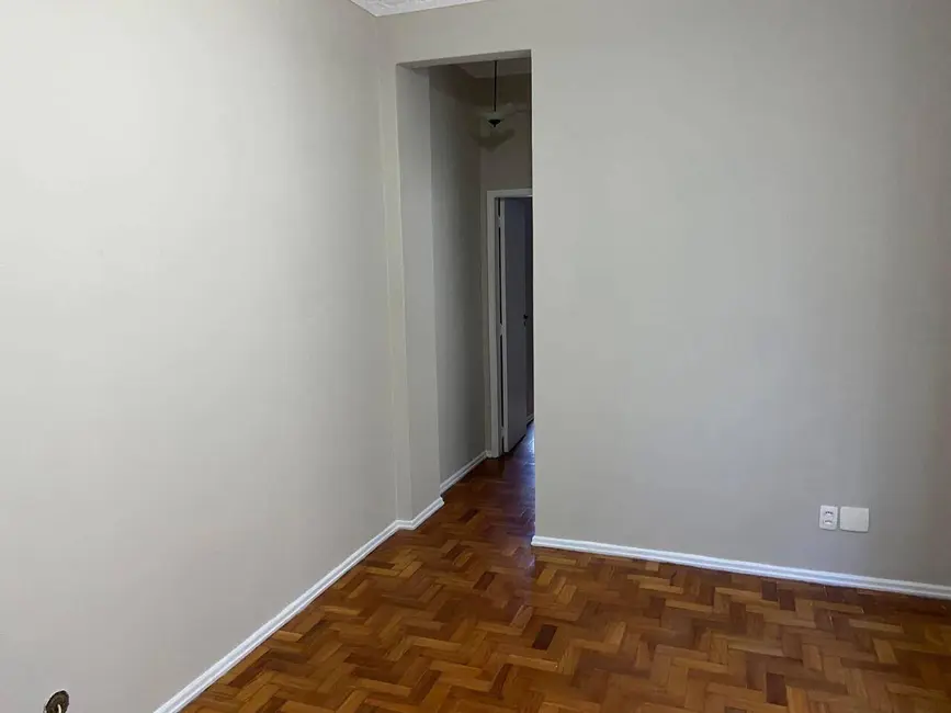 Apartamento com 1 quarto à venda, 50m2 em Laranjeiras, Rio De Janeiro - RJ - imagem 5 Foto 5 de Apartamento com 1 quarto à venda, 50m2 em Laranjeiras, Rio De Janeiro - RJ