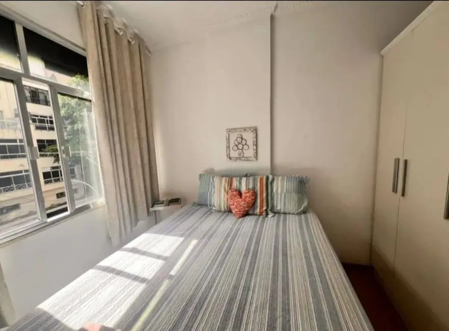 Foto 8 de Apartamento com 2 quartos à venda, 60m2 em Copacabana, Rio De Janeiro - RJ