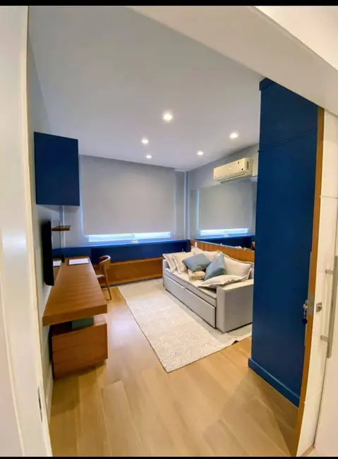 Apartamento com 3 quartos à venda, 108m2 em Botafogo, Rio De Janeiro - RJ - imagem 5 Foto 5 de Apartamento com 3 quartos à venda, 108m2 em Botafogo, Rio De Janeiro - RJ