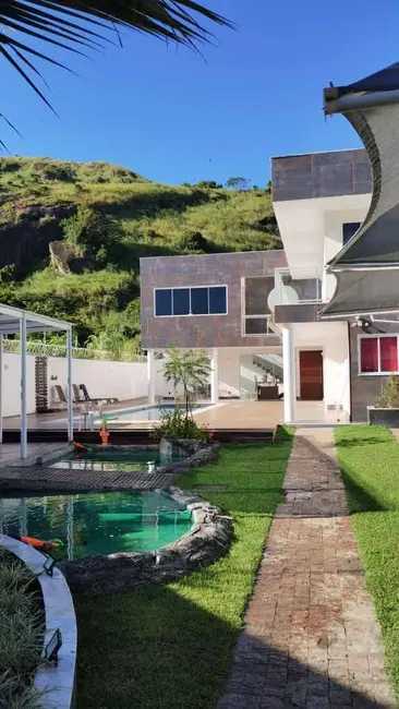 Casa com 4 quartos à venda, 500m2 em Recreio dos Bandeirantes, Rio De Janeiro - RJ - imagem 1 Foto 1 de Casa com 4 quartos à venda, 500m2 em Recreio dos Bandeirantes, Rio De Janeiro - RJ