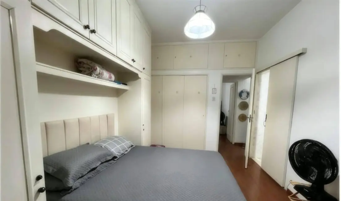 Apartamento com 3 quartos à venda, 100m2 em Copacabana, Rio De Janeiro - RJ - imagem 9 Foto 9 de Apartamento com 3 quartos à venda, 100m2 em Copacabana, Rio De Janeiro - RJ