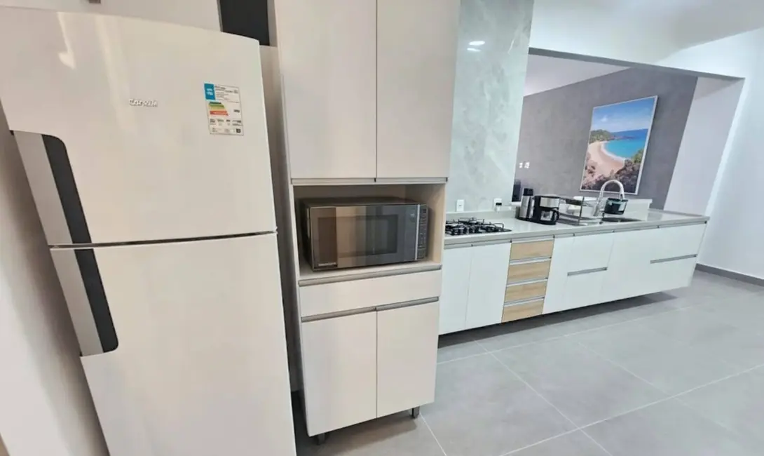Apartamento com 3 quartos à venda, 115m2 em Copacabana, Rio De Janeiro - RJ - imagem 3 Foto 3 de Apartamento com 3 quartos à venda, 115m2 em Copacabana, Rio De Janeiro - RJ