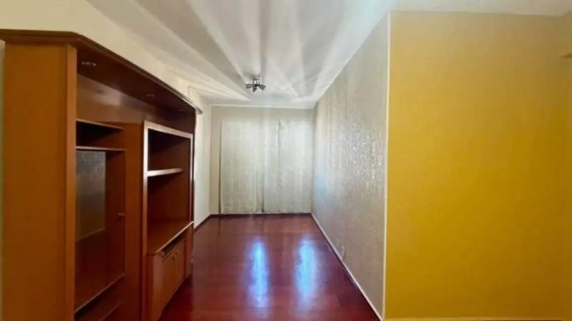 Apartamento com 2 quartos à venda, 57m2 em Copacabana, Rio De Janeiro - RJ - imagem 6 Foto 6 de Apartamento com 2 quartos à venda, 57m2 em Copacabana, Rio De Janeiro - RJ