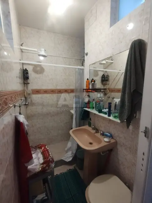 Apartamento com 1 quarto à venda, 30m2 em Copacabana, Rio De Janeiro - RJ - imagem 7 Foto 7 de Apartamento com 1 quarto à venda, 30m2 em Copacabana, Rio De Janeiro - RJ