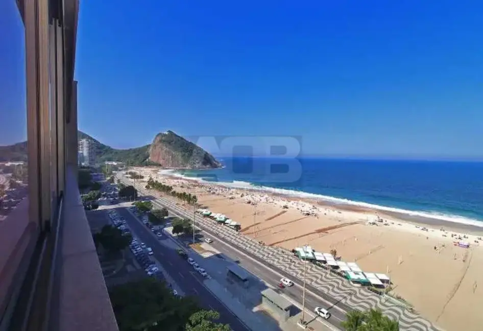 Cobertura com 4 quartos à venda, 653m2 em Copacabana, Rio De Janeiro - RJ - imagem 1 Foto 1 de Cobertura com 4 quartos à venda, 653m2 em Copacabana, Rio De Janeiro - RJ