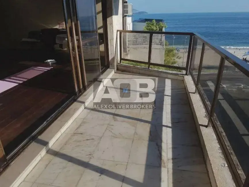 Apartamento com 4 quartos à venda, 326m2 em Leblon, Rio De Janeiro - RJ - imagem 3 Foto 3 de Apartamento com 4 quartos à venda, 326m2 em Leblon, Rio De Janeiro - RJ