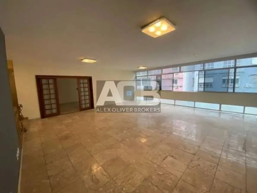 Foto 1 de Apartamento com 3 quartos à venda, 280m2 em Copacabana, Rio De Janeiro - RJ