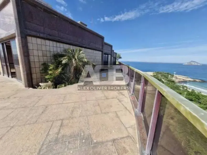 Foto 9 de Cobertura com 4 quartos à venda e para alugar, 573m2 em Copacabana, Rio De Janeiro - RJ