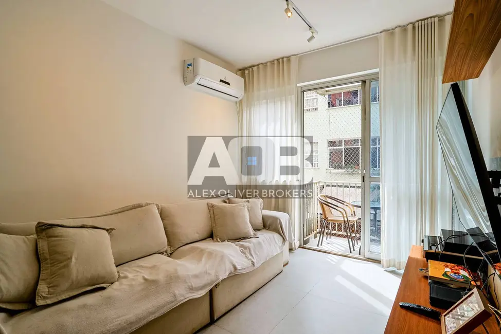 Foto 1 de Apartamento com 3 quartos à venda, 91m2 em Lagoa, Rio De Janeiro - RJ