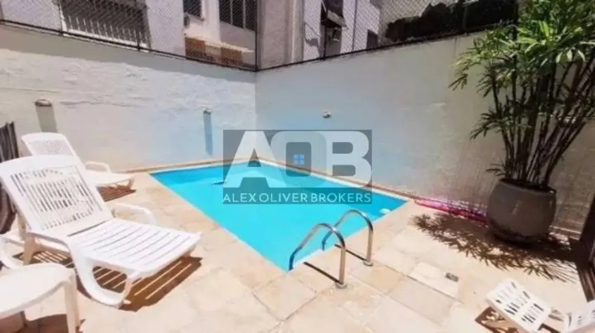 Cobertura com 4 quartos à venda, 224m2 em Leblon, Rio De Janeiro - RJ - imagem 6 Foto 6 de Cobertura com 4 quartos à venda, 224m2 em Leblon, Rio De Janeiro - RJ