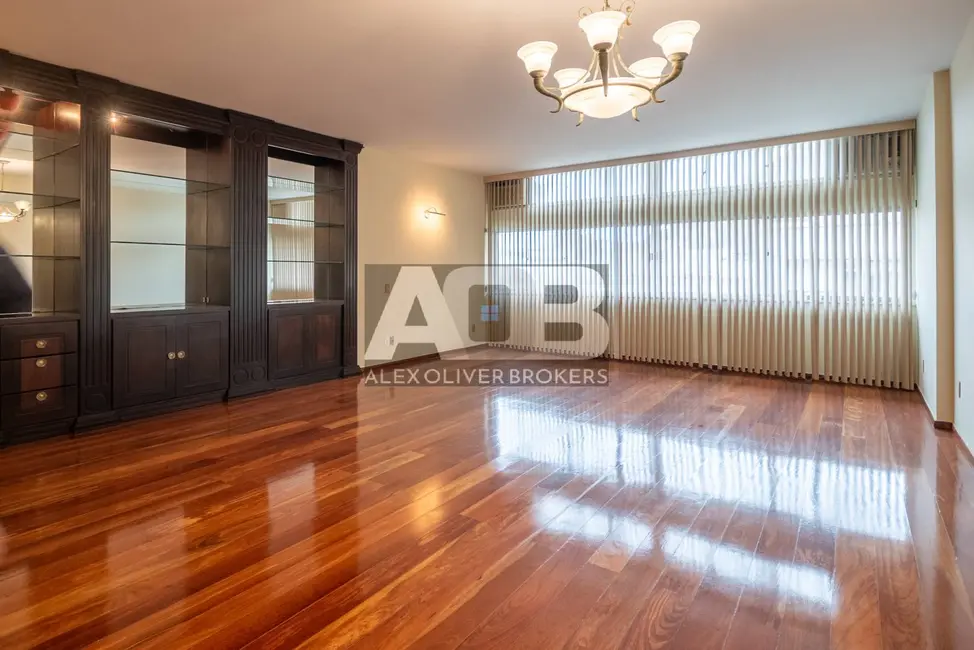Foto 1 de Apartamento com 3 quartos à venda, 143m2 em Copacabana, Rio De Janeiro - RJ