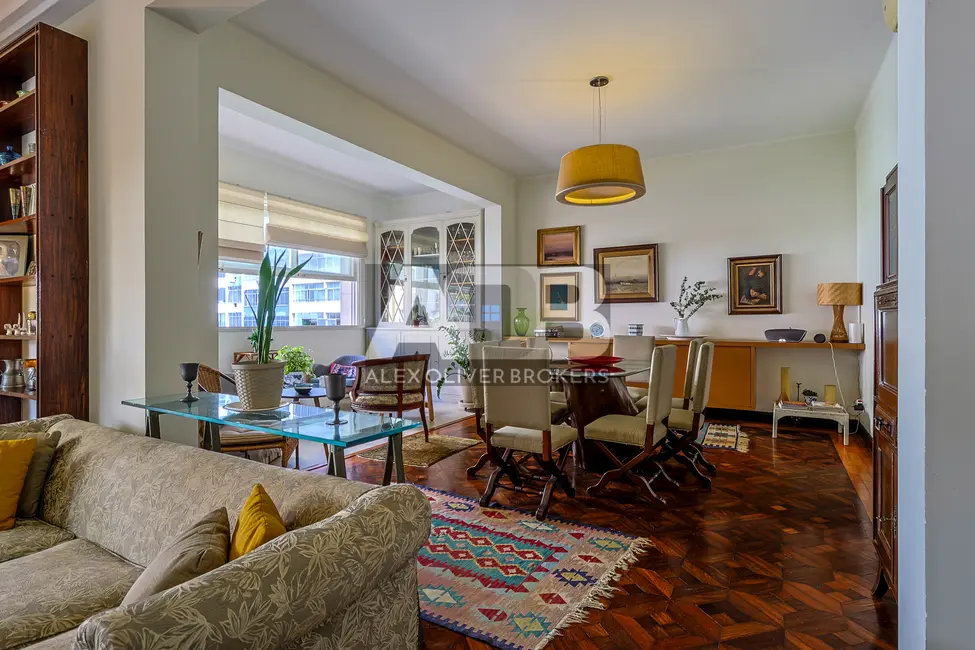 Foto 4 de Apartamento com 4 quartos à venda, 197m2 em Copacabana, Rio De Janeiro - RJ