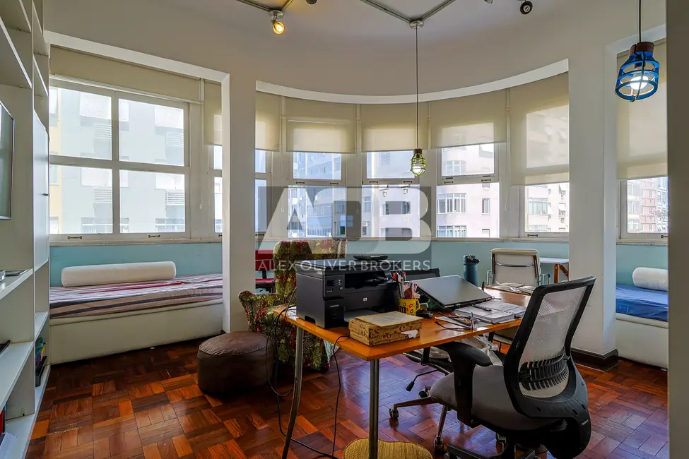 Foto 3 de Apartamento com 4 quartos à venda, 197m2 em Copacabana, Rio De Janeiro - RJ