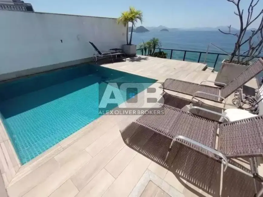 Foto 1 de Cobertura com 4 quartos à venda, 420m2 em Copacabana, Rio De Janeiro - RJ
