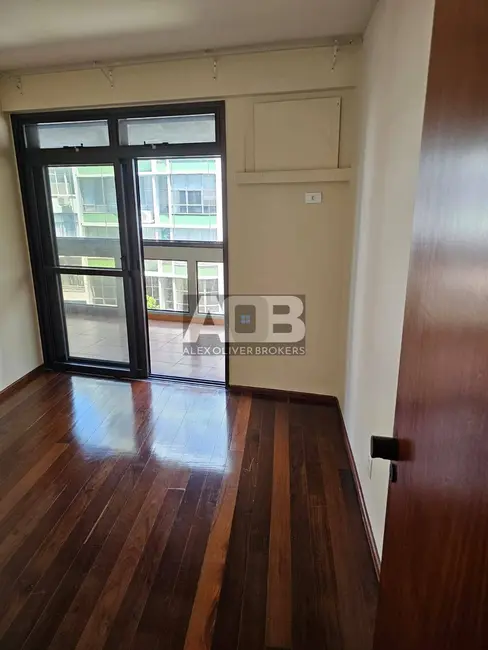 Foto 8 de Apartamento com 3 quartos à venda, 104m2 em Copacabana, Rio De Janeiro - RJ