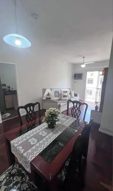Foto 4 de Apartamento com 2 quartos à venda, 82m2 em Copacabana, Rio De Janeiro - RJ