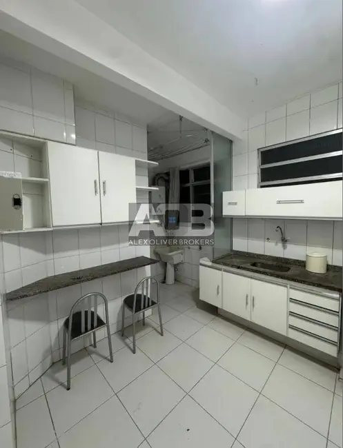 Foto 7 de Apartamento com 3 quartos para alugar, 88m2 em Leme, Rio De Janeiro - RJ
