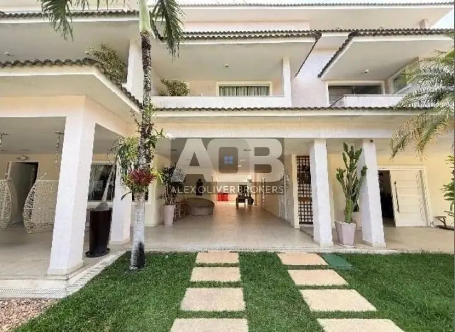Foto 2 de Casa com 5 quartos à venda, 1350m2 em Barra da Tijuca, Rio De Janeiro - RJ