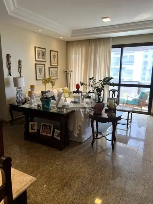 Apartamento com 3 quartos à venda, 145m2 em Barra da Tijuca, Rio De Janeiro - RJ - imagem 5 Foto 5 de Apartamento com 3 quartos à venda, 145m2 em Barra da Tijuca, Rio De Janeiro - RJ