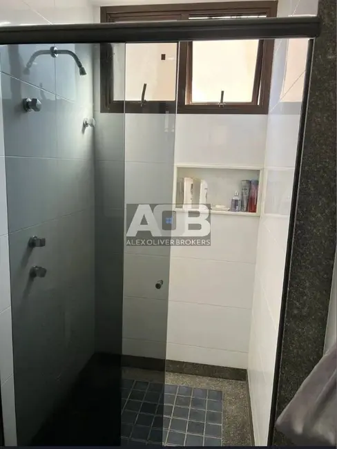 Apartamento com 3 quartos à venda, 145m2 em Barra da Tijuca, Rio De Janeiro - RJ - imagem 8 Foto 8 de Apartamento com 3 quartos à venda, 145m2 em Barra da Tijuca, Rio De Janeiro - RJ