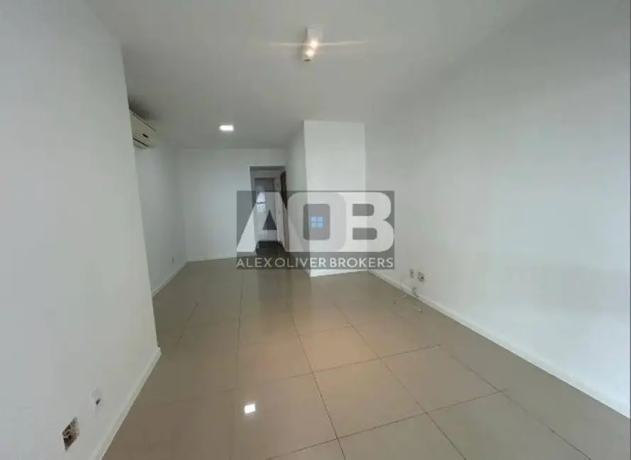 Foto 6 de Apartamento com 4 quartos à venda, 140m2 em Barra da Tijuca, Rio De Janeiro - RJ