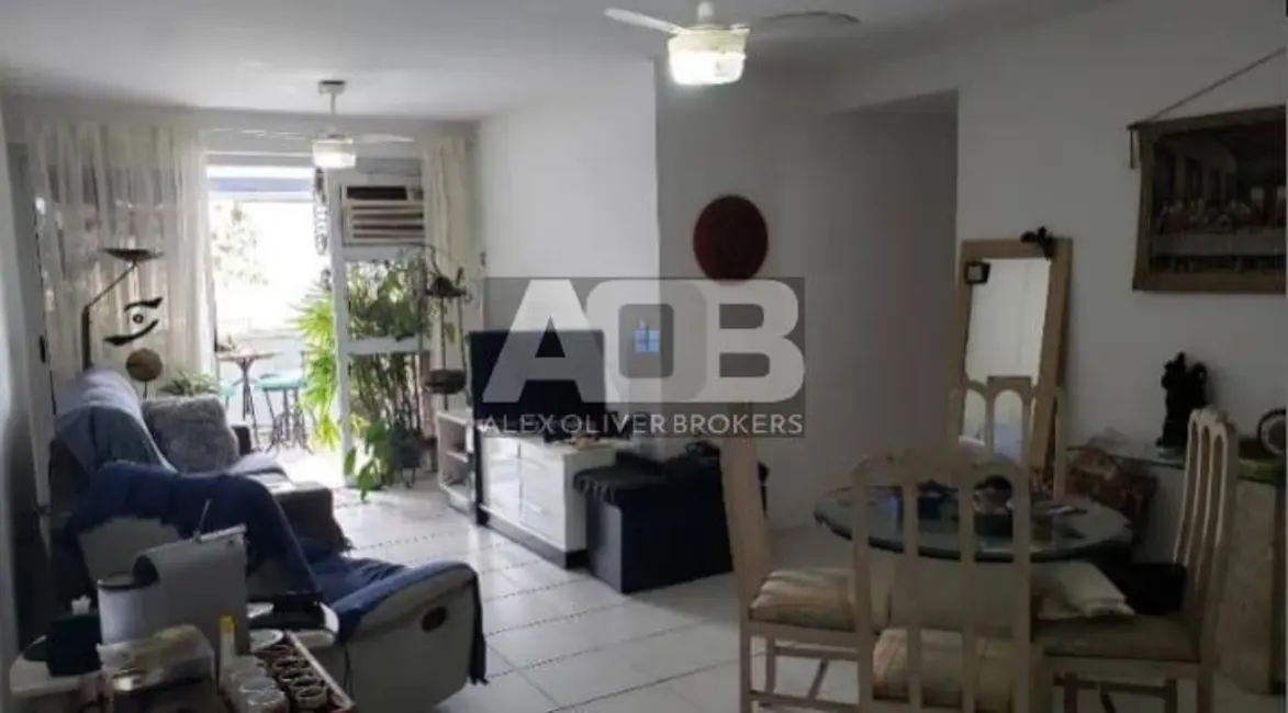 Apartamento com 3 quartos à venda, 114m2 em Rio De Janeiro - RJ - imagem 6 Foto 6 de Apartamento com 3 quartos à venda, 114m2 em Rio De Janeiro - RJ