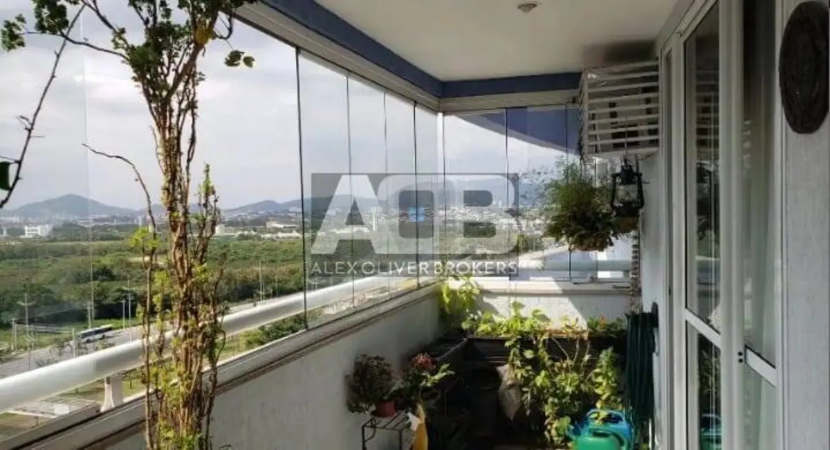 Apartamento com 3 quartos à venda, 114m2 em Rio De Janeiro - RJ - imagem 5 Foto 5 de Apartamento com 3 quartos à venda, 114m2 em Rio De Janeiro - RJ