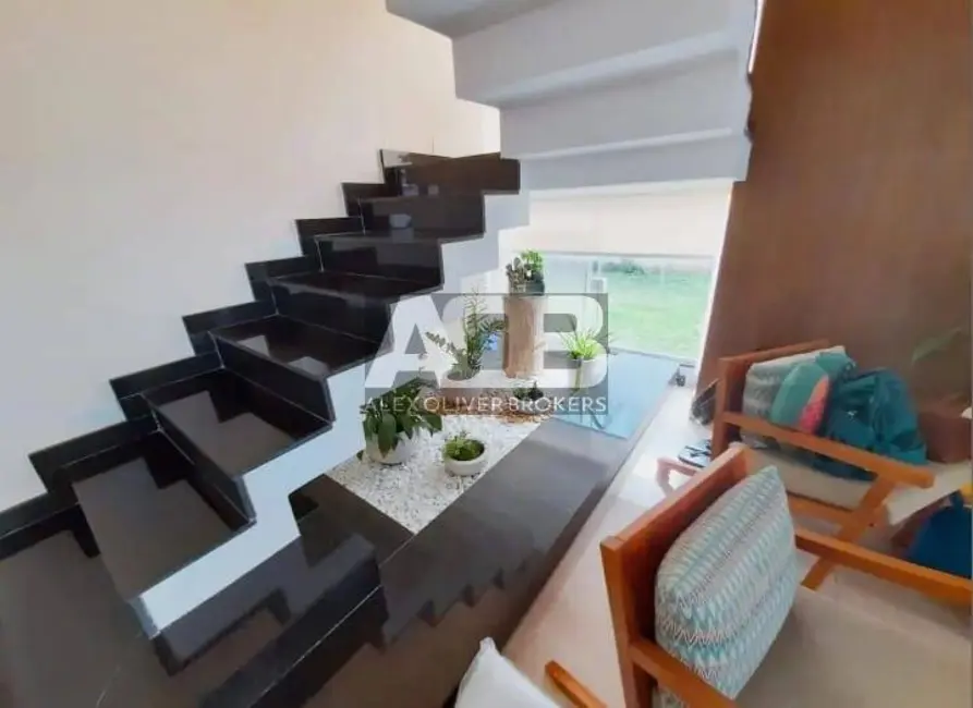 Foto 9 de Casa com 4 quartos à venda, 350m2 em Vargem Grande, Rio De Janeiro - RJ