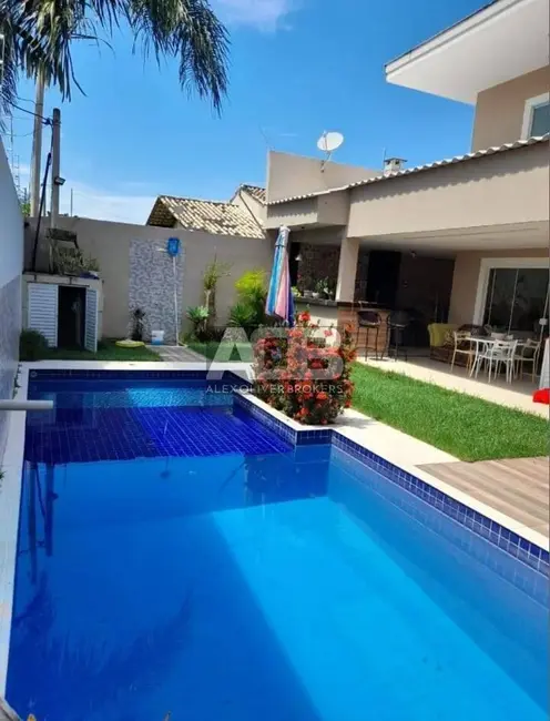 Foto 2 de Casa com 4 quartos à venda, 350m2 em Vargem Grande, Rio De Janeiro - RJ