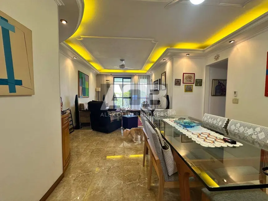 Foto 2 de Apartamento com 4 quartos à venda, 136m2 em Barra da Tijuca, Rio De Janeiro - RJ