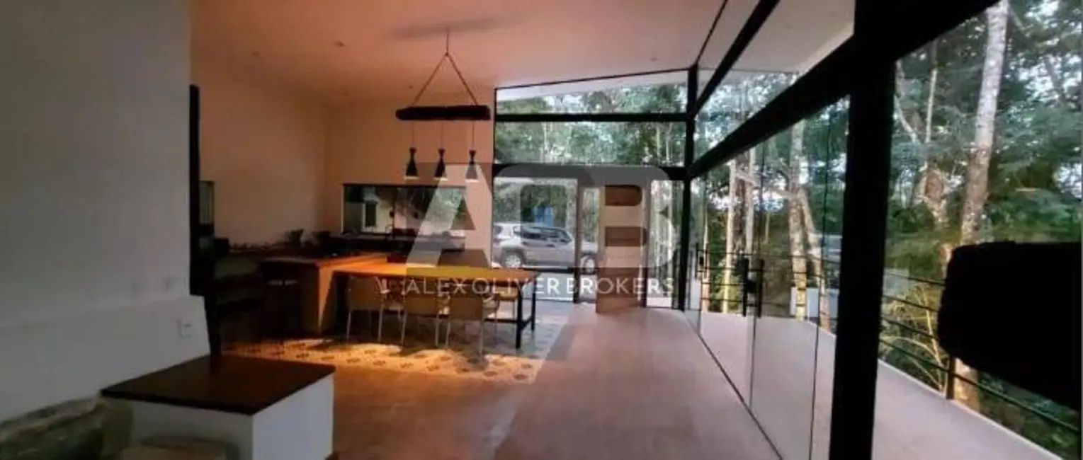 Casa com 3 quartos à venda, 150m2 em Rio De Janeiro - RJ - imagem 2 Foto 2 de Casa com 3 quartos à venda, 150m2 em Rio De Janeiro - RJ