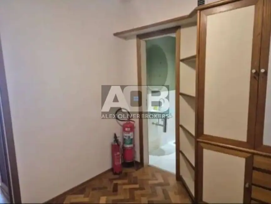 Sala Comercial à venda, 30m2 em Ipanema, Rio De Janeiro - RJ - imagem 1 Foto 1 de Sala Comercial à venda, 30m2 em Ipanema, Rio De Janeiro - RJ