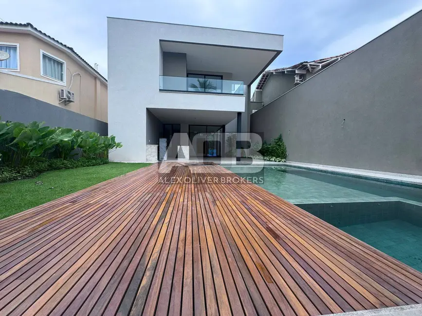 Foto 4 de Casa com 5 quartos à venda, 600m2 em Barra da Tijuca, Rio De Janeiro - RJ