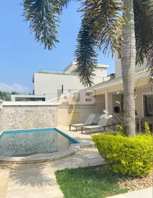 Foto 1 de Casa com 5 quartos à venda, 251m2 em Recreio dos Bandeirantes, Rio De Janeiro - RJ