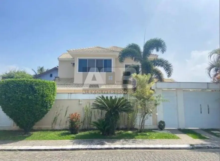Foto 3 de Casa com 5 quartos à venda, 251m2 em Recreio dos Bandeirantes, Rio De Janeiro - RJ