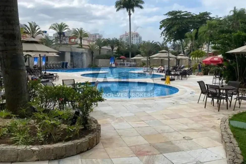 Loft / Flat com 1 quarto à venda, 50m2 em Barra da Tijuca, Rio De Janeiro - RJ - imagem 8 Foto 8 de Loft / Flat com 1 quarto à venda, 50m2 em Barra da Tijuca, Rio De Janeiro - RJ