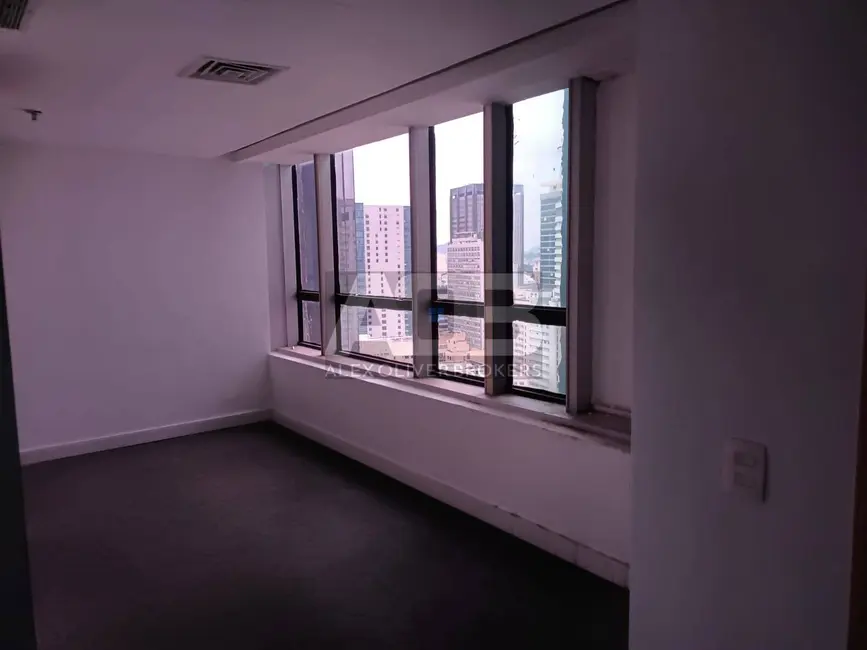 Foto 9 de Sala Comercial para alugar, 300m2 em Centro, Rio De Janeiro - RJ