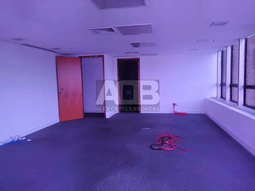 Foto 7 de Sala Comercial para alugar, 300m2 em Centro, Rio De Janeiro - RJ