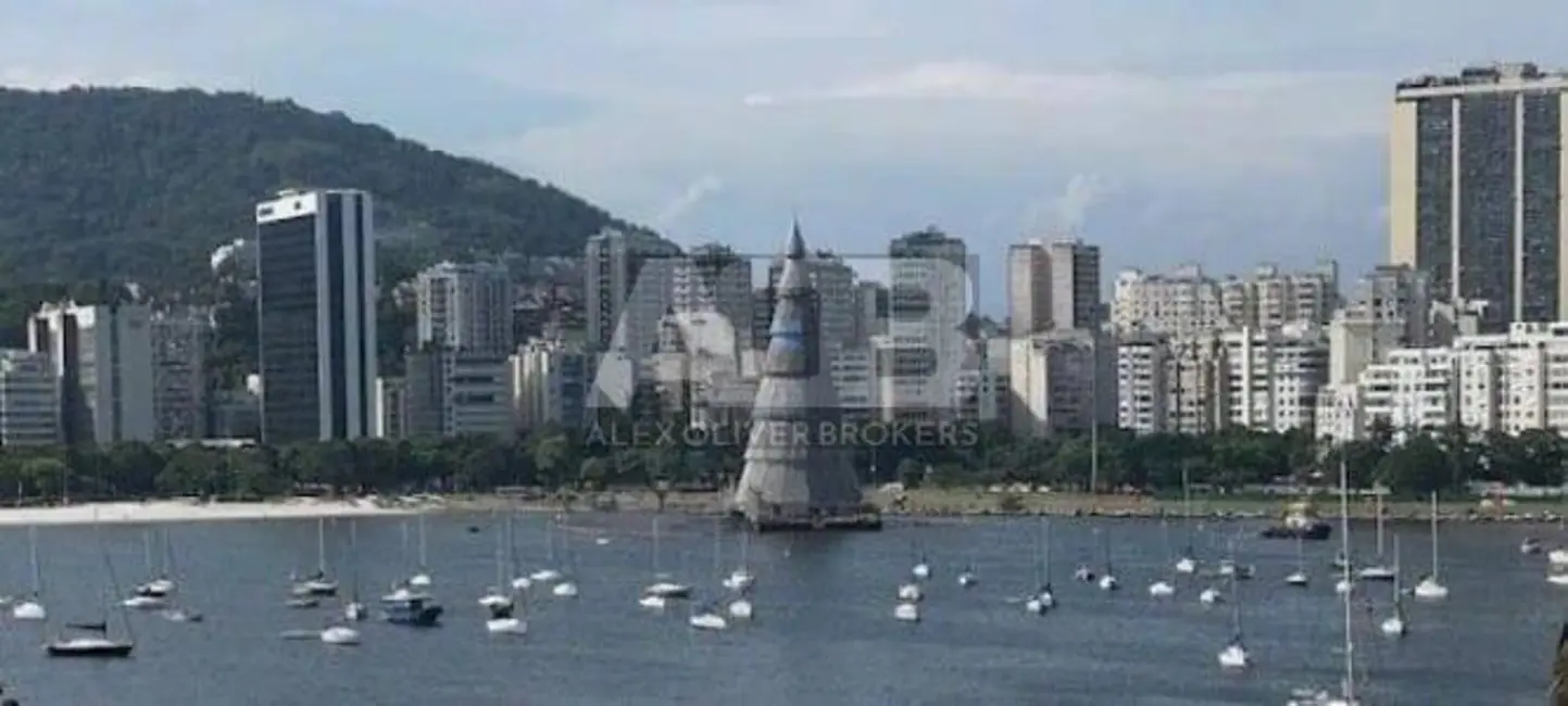 Apartamento com 3 quartos à venda, 215m2 em Botafogo, Rio De Janeiro - RJ - imagem 2 Foto 2 de Apartamento com 3 quartos à venda, 215m2 em Botafogo, Rio De Janeiro - RJ
