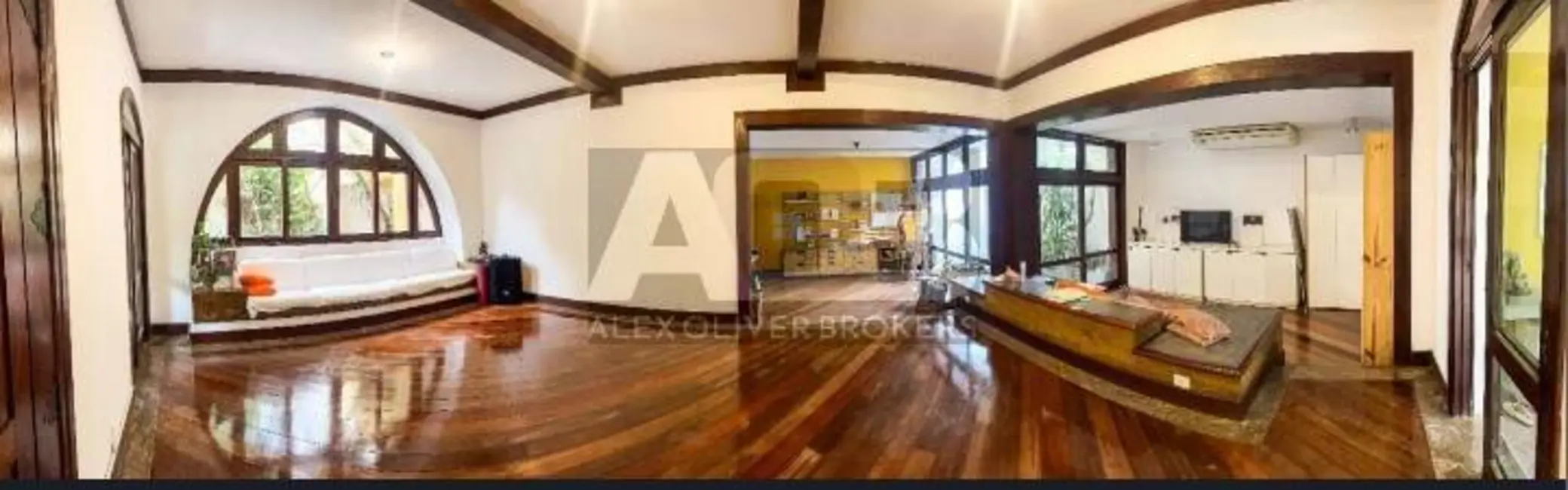 Casa com 6 quartos à venda e para alugar, 720m2 em Barra da Tijuca, Rio De Janeiro - RJ - imagem 7 Foto 7 de Casa com 6 quartos à venda e para alugar, 720m2 em Barra da Tijuca, Rio De Janeiro - RJ