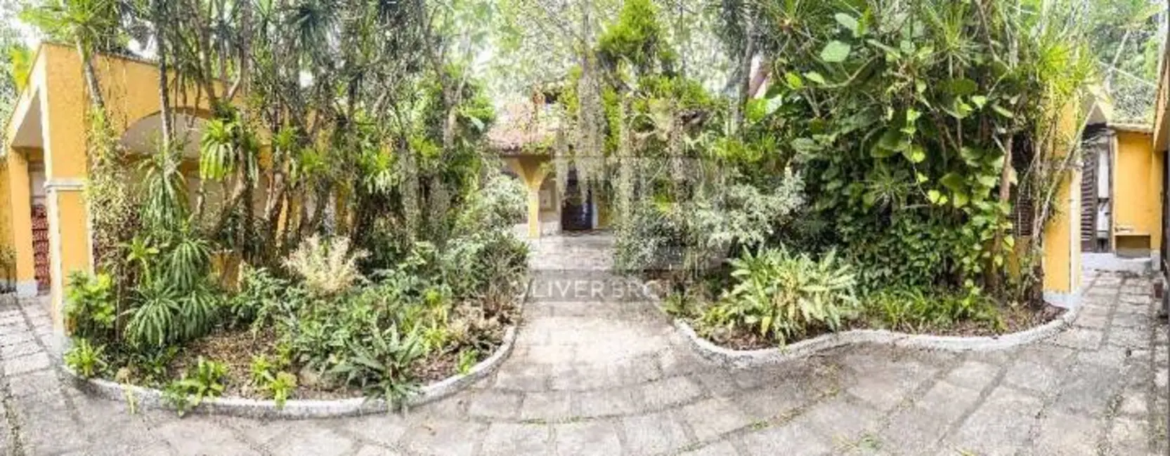 Casa com 6 quartos à venda e para alugar, 720m2 em Barra da Tijuca, Rio De Janeiro - RJ - imagem 3 Foto 3 de Casa com 6 quartos à venda e para alugar, 720m2 em Barra da Tijuca, Rio De Janeiro - RJ