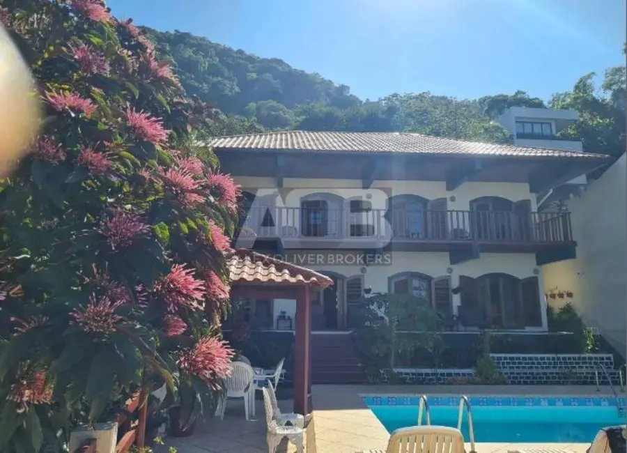Casa com 4 quartos à venda, 493m2 em Barra da Tijuca, Rio De Janeiro - RJ - imagem 4 Foto 4 de Casa com 4 quartos à venda, 493m2 em Barra da Tijuca, Rio De Janeiro - RJ