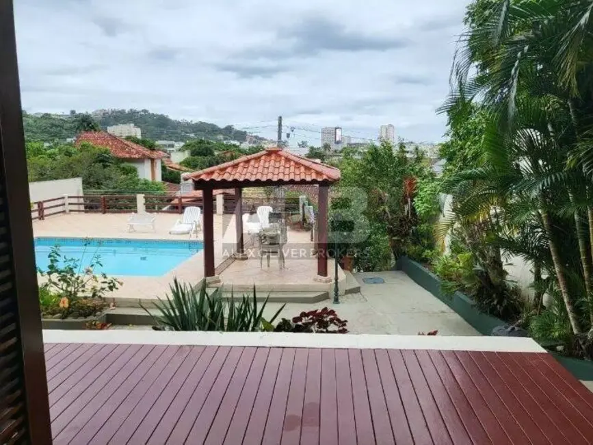Casa com 4 quartos à venda, 493m2 em Barra da Tijuca, Rio De Janeiro - RJ - imagem 7 Foto 7 de Casa com 4 quartos à venda, 493m2 em Barra da Tijuca, Rio De Janeiro - RJ