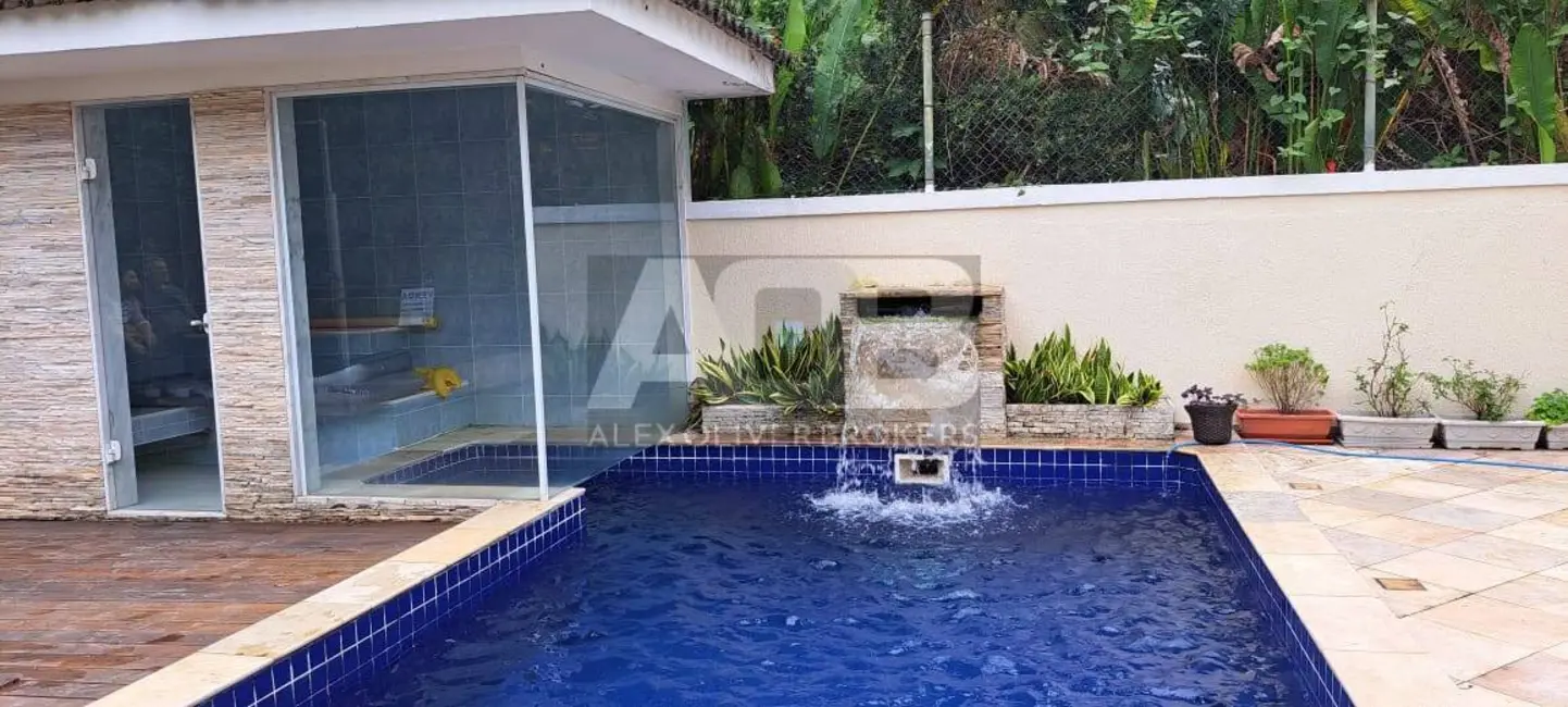 Foto 1 de Casa com 5 quartos à venda, 388m2 em Barra da Tijuca, Rio De Janeiro - RJ
